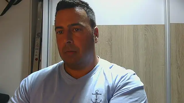 VanillaTime78-Jorge online show from August 1, 2026, 5:05 am