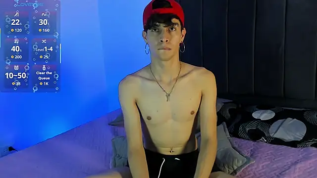axxxel twink online show from April 10, 2026, 1:45 am