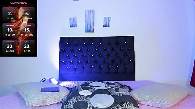 axxxel twink online show from February 24, 2026, 3:29 am