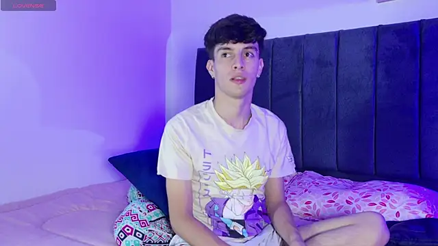 axxxel twink online show from May 12, 2026, 2:19 am