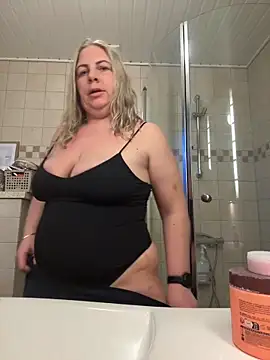 Amanda Norsk online show from April 4, 2026, 6:25 pm