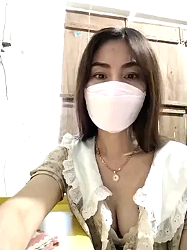 Baby-sexytits2026 online show from May 13, 2026, 1:34 am
