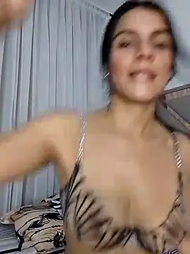 EvaMiranda online show from May 14, 2026, 3:25 am