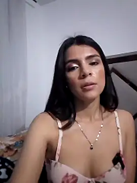 EvaMiranda online show from May 29, 2026, 6:41 am