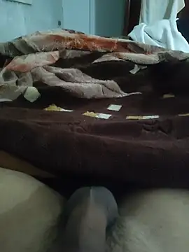 amirMohamed58 online show from February 9, 2026, 1:47 am