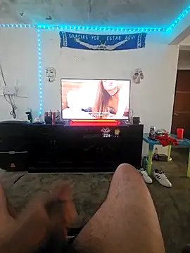 Elpnzaurio online show from February 9, 2026, 8:07 pm