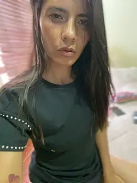 Snapshot of Esperanza_GS chatting on April 16, 2026, 9:39 pm Esperanza GS online show from April 16, 2026, 9:39 pm