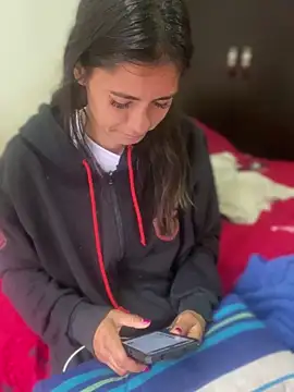Snapshot of Esperanza_GS chatting on March 16, 2026, 1:15 pm Esperanza GS online show from March 16, 2026, 1:15 pm