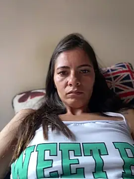 Snapshot of Esperanza_GS chatting on March 11, 2026, 2:55 pm Esperanza GS online show from March 11, 2026, 2:55 pm