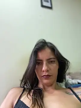 Snapshot of Esperanza_GS chatting on April 9, 2026, 12:33 pm Esperanza GS online show from April 9, 2026, 12:33 pm