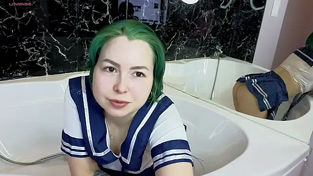 AnitaMeyer online show from March 6, 2026, 1:33 am