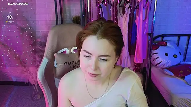 Snapshot of AnitaMeyer chatting on February 6, 2026, 8:21 am AnitaMeyer online show from February 6, 2026, 8:21 am