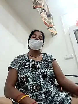 punamji sexe online show from March 25, 2026, 6:51 pm