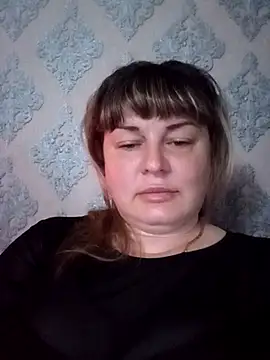 KristinaLowq online show from April 13, 2026, 9:30 pm