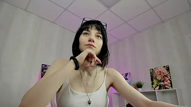 Snapshot of Scarle_Whisper chatting on February 9, 2026, 1:03 am Scarle Whisper online show from February 9, 2026, 1:03 am