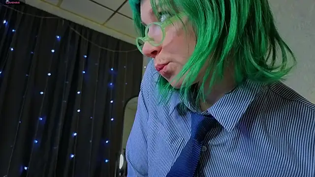 Snapshot of Scarle_Whisper chatting on March 28, 2026, 1:06 am Scarle Whisper online show from March 28, 2026, 1:06 am