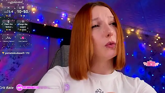 Snapshot of Vamp_Mila chatting on February 24, 2026, 5:25 pm Vamp Mila online show from February 24, 2026, 5:25 pm