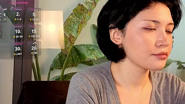 Snapshot of came-a-lot chatting on February 17, 2026, 1:36 am came-a-lot online show from February 17, 2026, 1:36 am