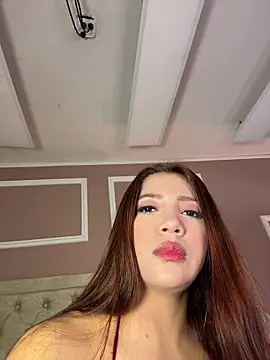 Snapshot of Pushaina__1 chatting on April 5, 2026, 3:24 am Pushaina 1 online show from April 5, 2026, 3:24 am