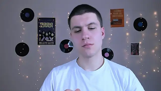 neo raze online show from February 2, 2026, 8:08 pm