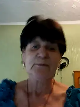 IrchykLove online show from April 22, 2026, 9:27 am