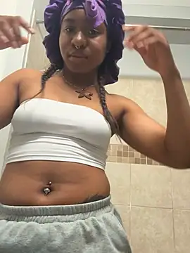 Snapshot of slimeyslimthic chatting on April 12, 2026, 12:47 am slimeyslimthic online show from April 12, 2026, 12:47 am