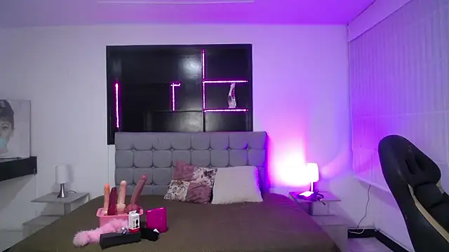 Lynn turner online show from March 20, 2026, 1:23 pm