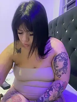 Luna bigtitss777 online show from February 13, 2026, 2:50 pm