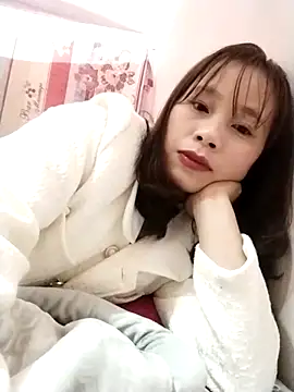 Snapshot of -Bami- chatting on February 8, 2026, 12:47 pm -Bami- online show from February 8, 2026, 12:47 pm