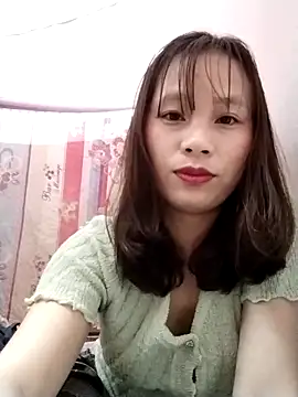 Snapshot of -Bami- chatting on March 5, 2026, 3:08 pm -Bami- online show from March 5, 2026, 3:08 pm