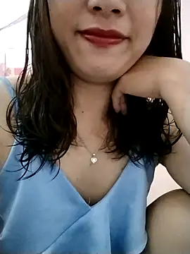 Snapshot of -Bami- chatting on April 13, 2026, 1:37 pm -Bami- online show from April 13, 2026, 1:37 pm