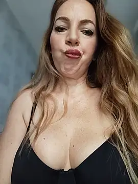 sexyrubyta online show from July 12, 2026, 7:53 am