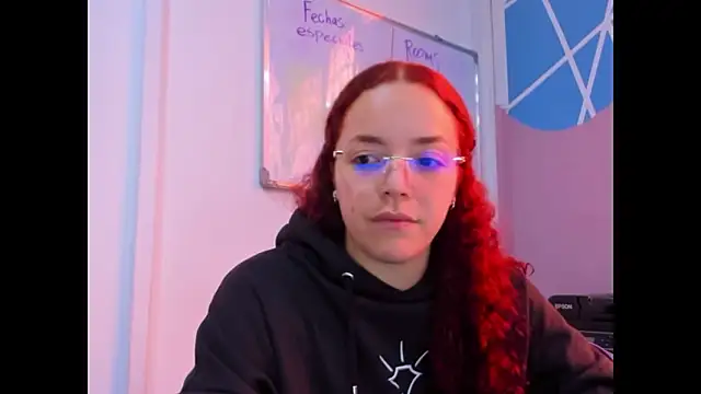 Snapshot of Miss_Dior2 chatting on February 18, 2026, 3:30 pm Miss Dior2 online show from February 18, 2026, 3:30 pm