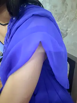 -Sapna001 online show from June 18, 2026, 4:23 pm