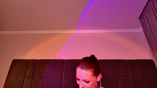 Vixsariaaa online show from February 2, 2026, 3:55 pm