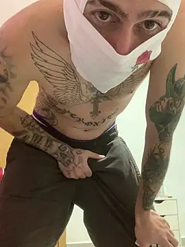 robeertiito online show from March 19, 2026, 10:04 am