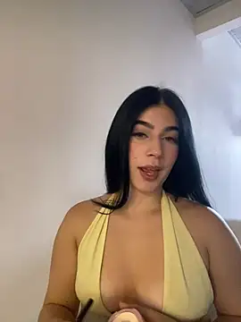 Snapshot of _HannahFox_ chatting on February 16, 2026, 9:45 pm HannahFox online show from February 16, 2026, 9:45 pm