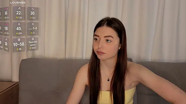 Snapshot of Lolly_Lipsy chatting on February 6, 2026, 1:40 pm Lolly Lipsy online show from February 6, 2026, 1:40 pm