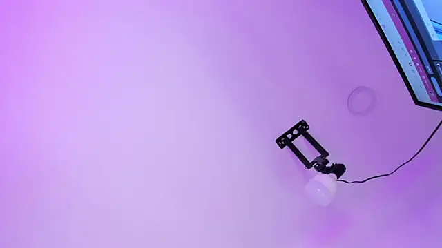 KarelyMitchel online show from March 10, 2026, 1:37 pm