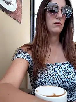 Alexdevil92 online show from May 27, 2026, 8:11 am