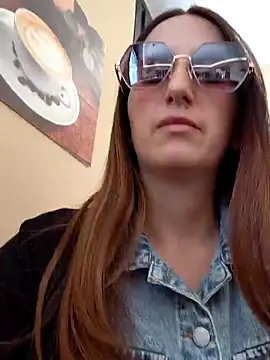 Alexdevil92 online show from May 17, 2026, 8:58 am