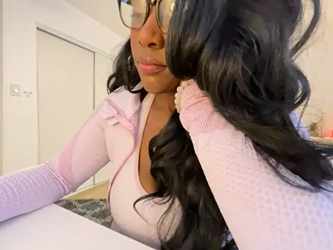 Snapshot of Anadia_Starr chatting on April 28, 2026, 2:27 am Anadia Starr online show from April 28, 2026, 2:27 am