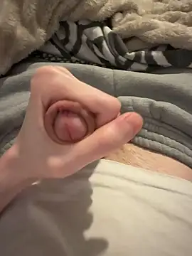 Snapshot of Skyclub_ chatting on February 23, 2026, 2:24 am Skyclub online show from February 23, 2026, 2:24 am