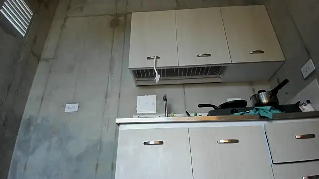 chiarafustox online show from March 31, 2026, 10:01 pm