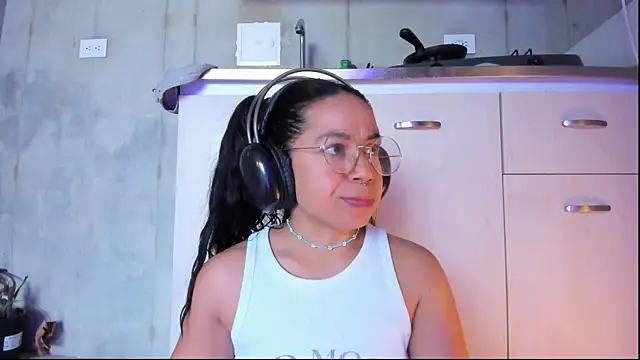chiarafustox online show from July 26, 2026, 3:08 pm