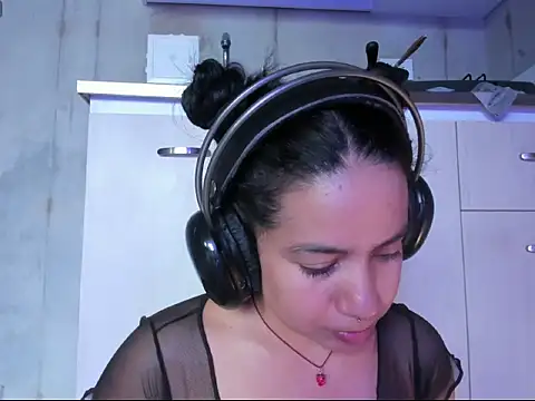 chiarafustox online show from July 16, 2026, 9:45 pm