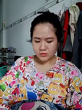 Baby-sweetboobs20 online show from May 19, 2026, 1:56 am
