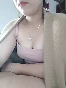 Snapshot of Liora-123 chatting on February 12, 2026, 2:33 am Liora-123 online show from February 12, 2026, 2:33 am