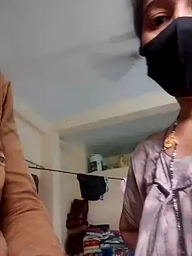 Snapshot of Divyanshi_hott chatting on July 31, 2026, 7:41 am Divyanshi hott online show from July 31, 2026, 7:41 am