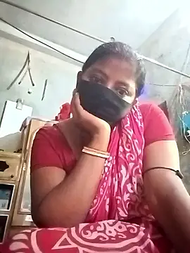 Snapshot of Fetish-Couple2 chatting on May 25, 2026, 8:13 am Fetish-Couple2 online show from May 25, 2026, 8:13 am